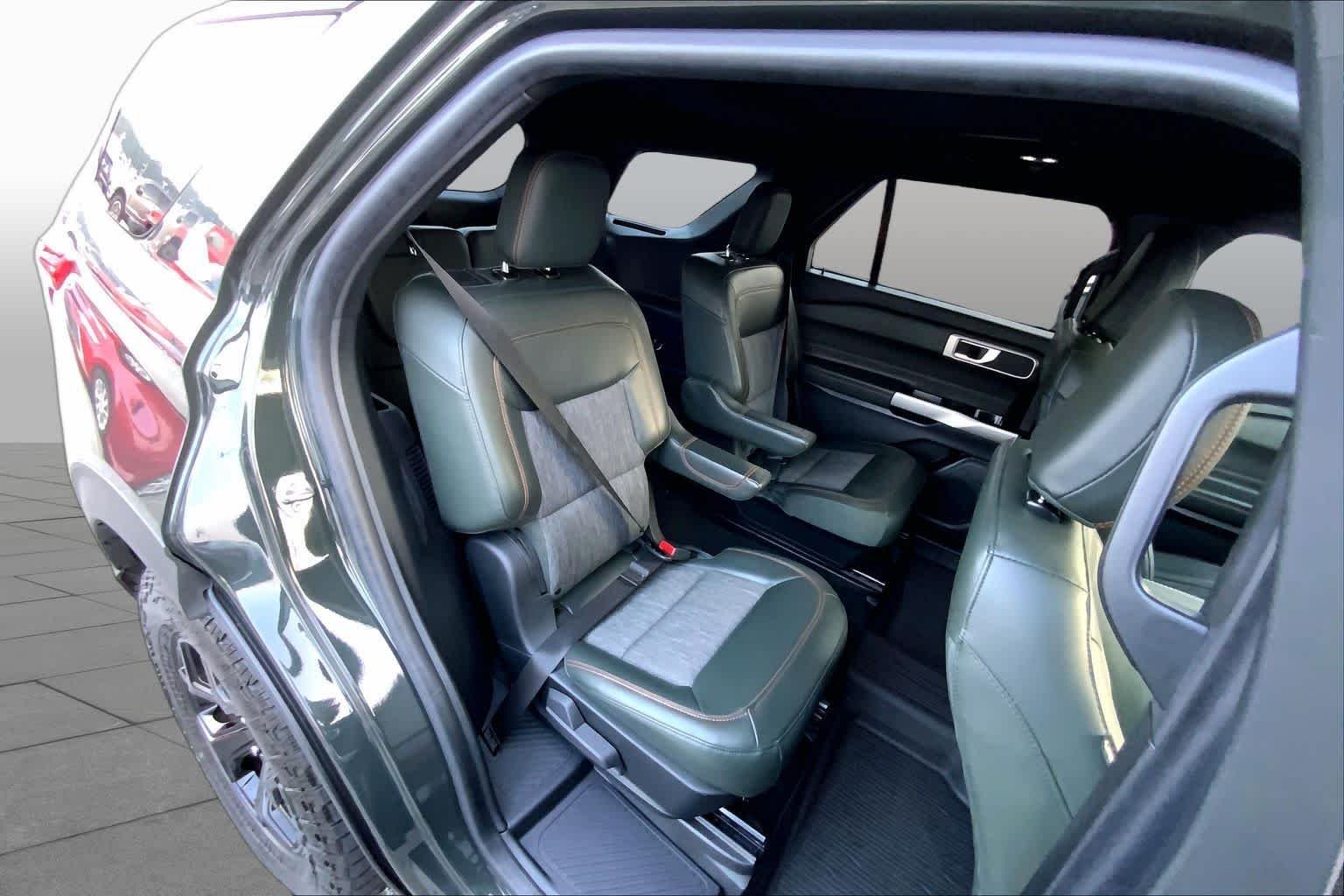 Used 2022 Forged Green Metallic Ford Timberline image 19