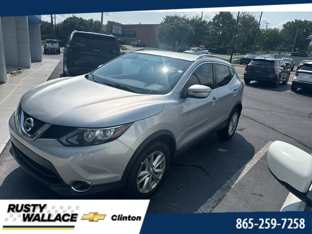 2017 Nissan Rogue Sport SV