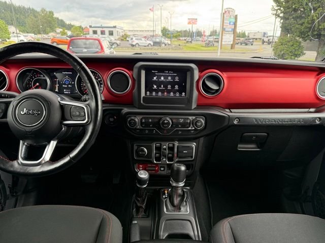 Used 2018 Silver Jeep Unlimited Rubicon image 24