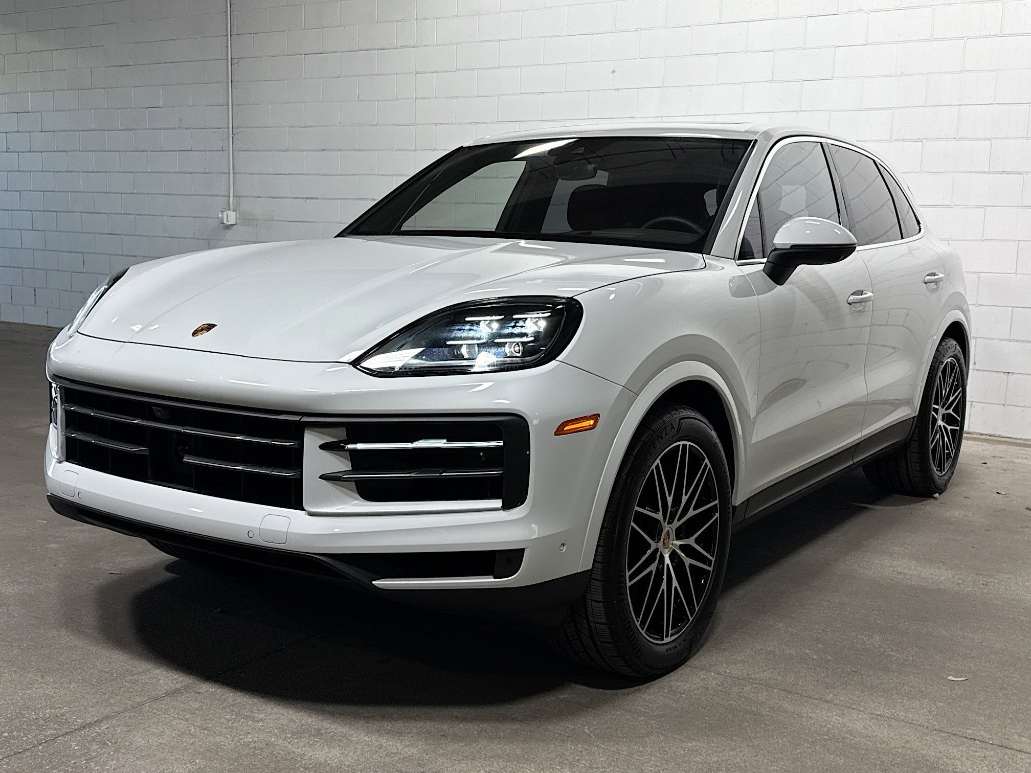 2026 Porsche Cayenne -'s photo