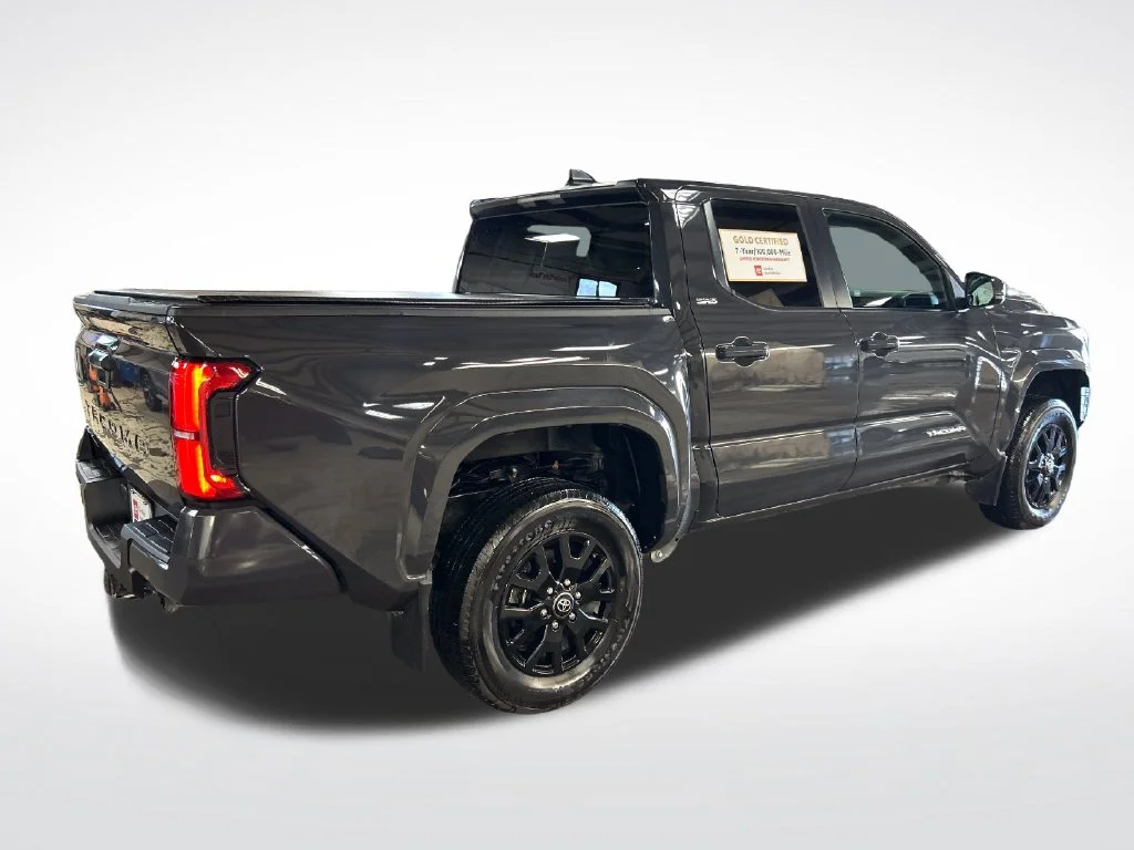 Certified Used 2024  Toyota SR5 image 5