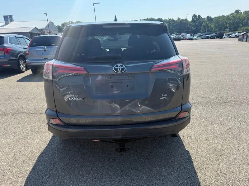 Used 2018 Gray Toyota LE image 8