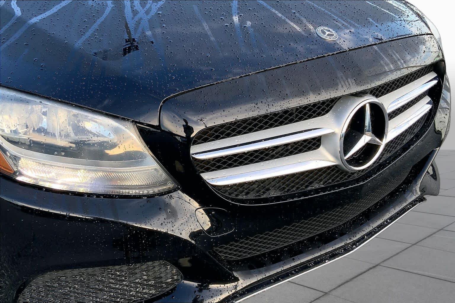 Used 2018 Black Mercedes-Benz C 300 image 30