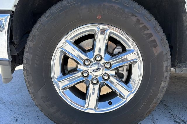 Used 2025 Oxford White Ford XLT image 5