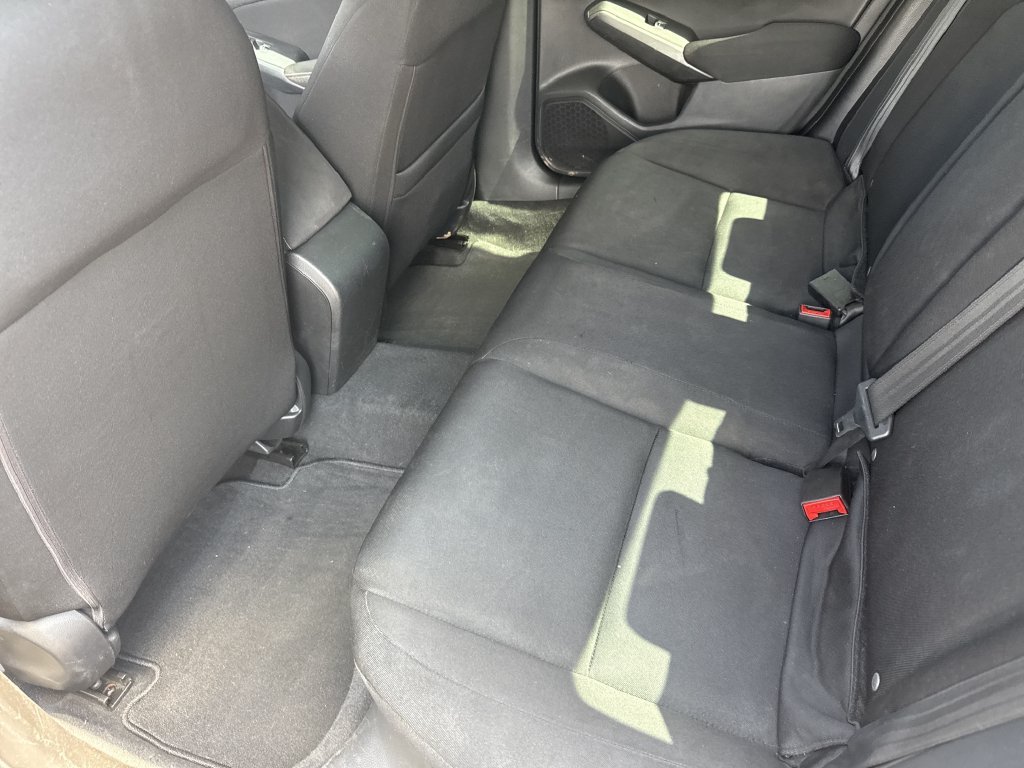 Used 2022  Honda EX image 26