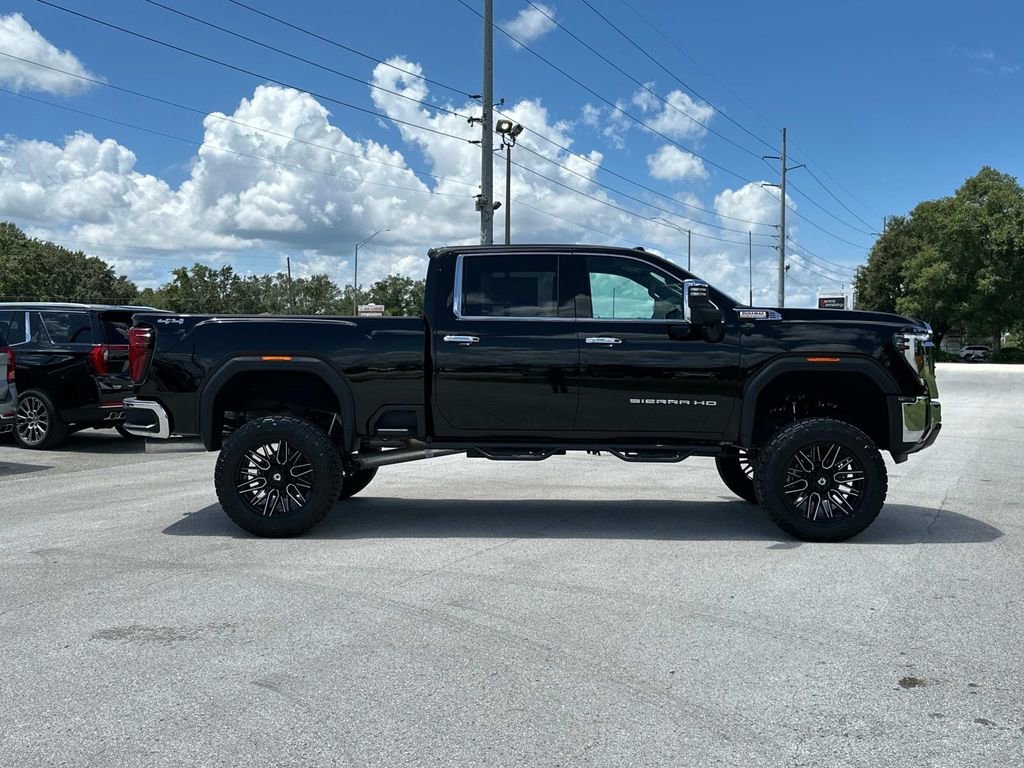 2025 GMC Sierra 2500HD SLT - Photo 4