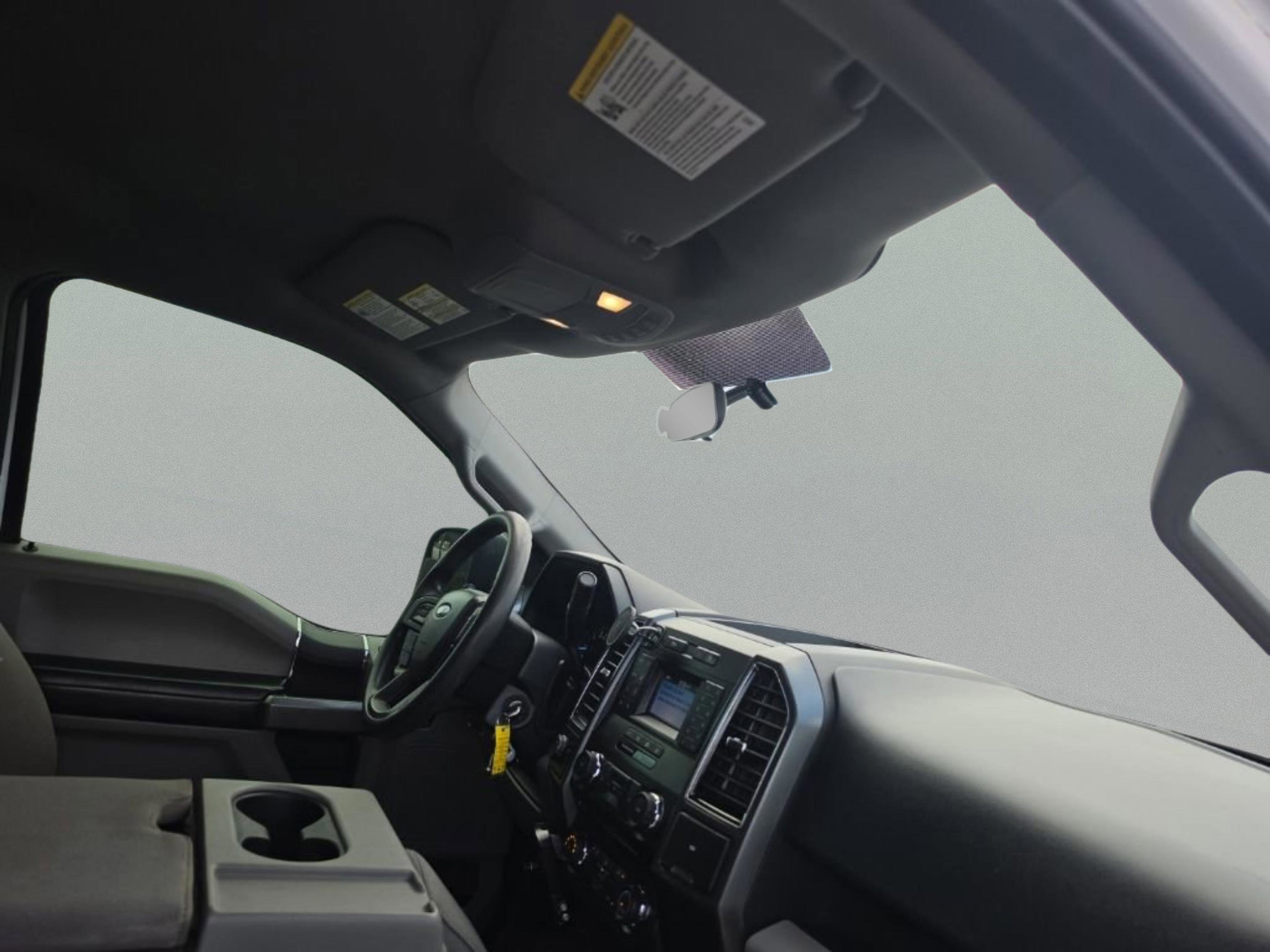 Used 2018 White Ford XLT image 29