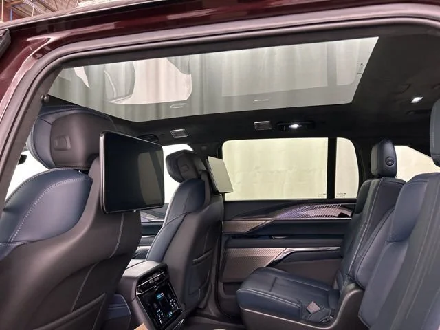 2025 Cadillac Escalade IQ Sport 2 - Photo 31
