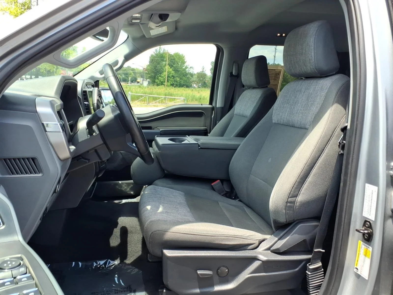 2023 Ford F-150 XLT - Photo 18