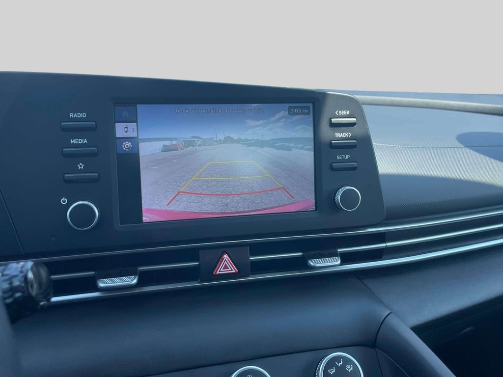 Certified Used 2024 Red Hyundai SE image 27