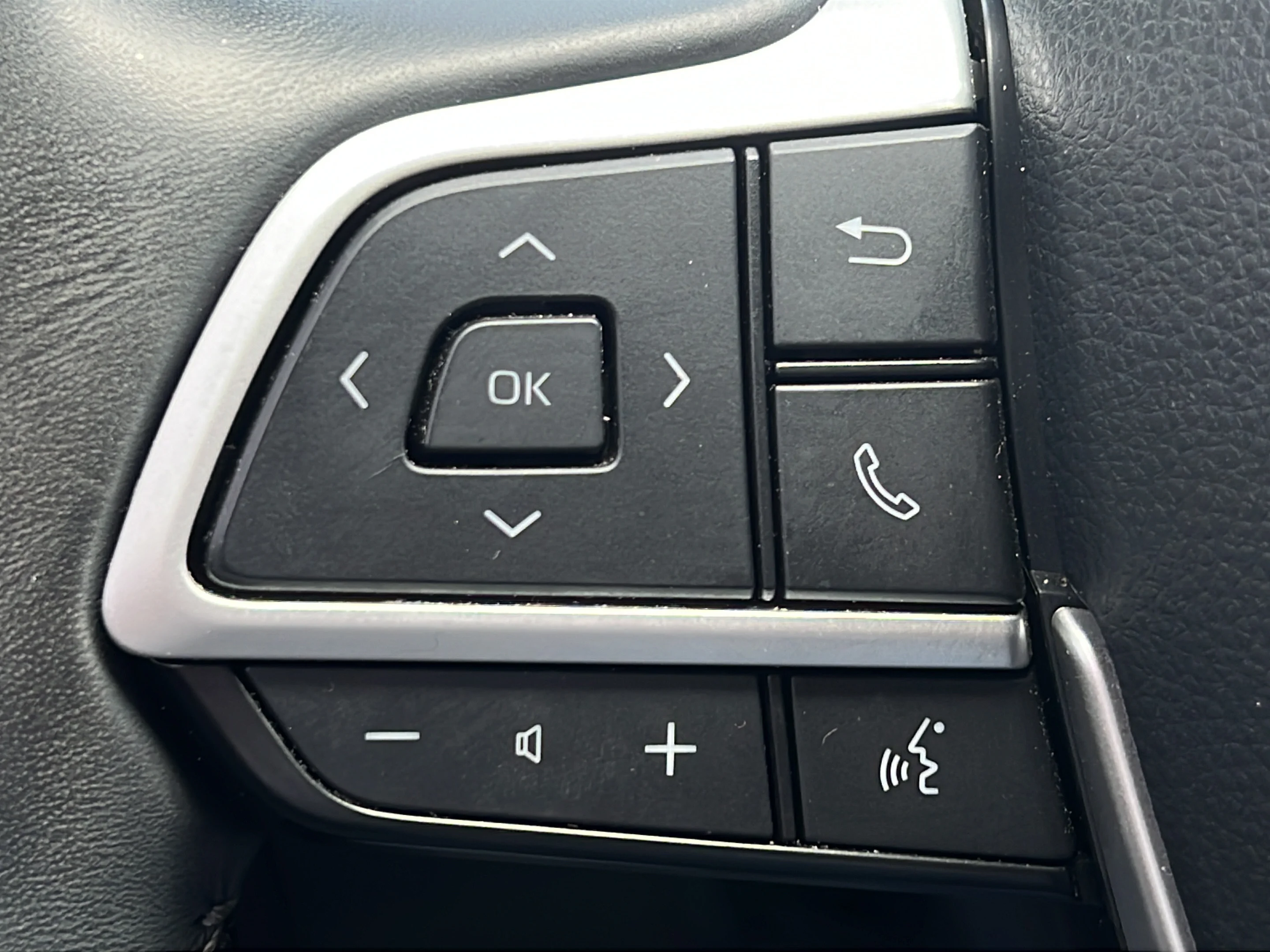 Used 2024 Celestial Silver Metallic Toyota LE image 20