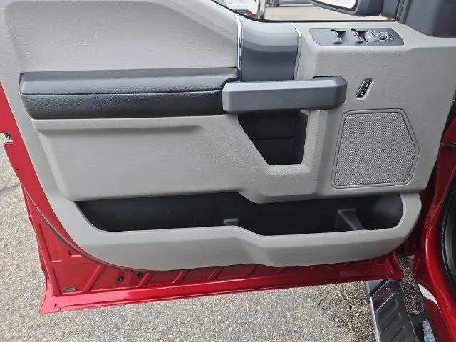 Used 2018 Red Ford XL image 11