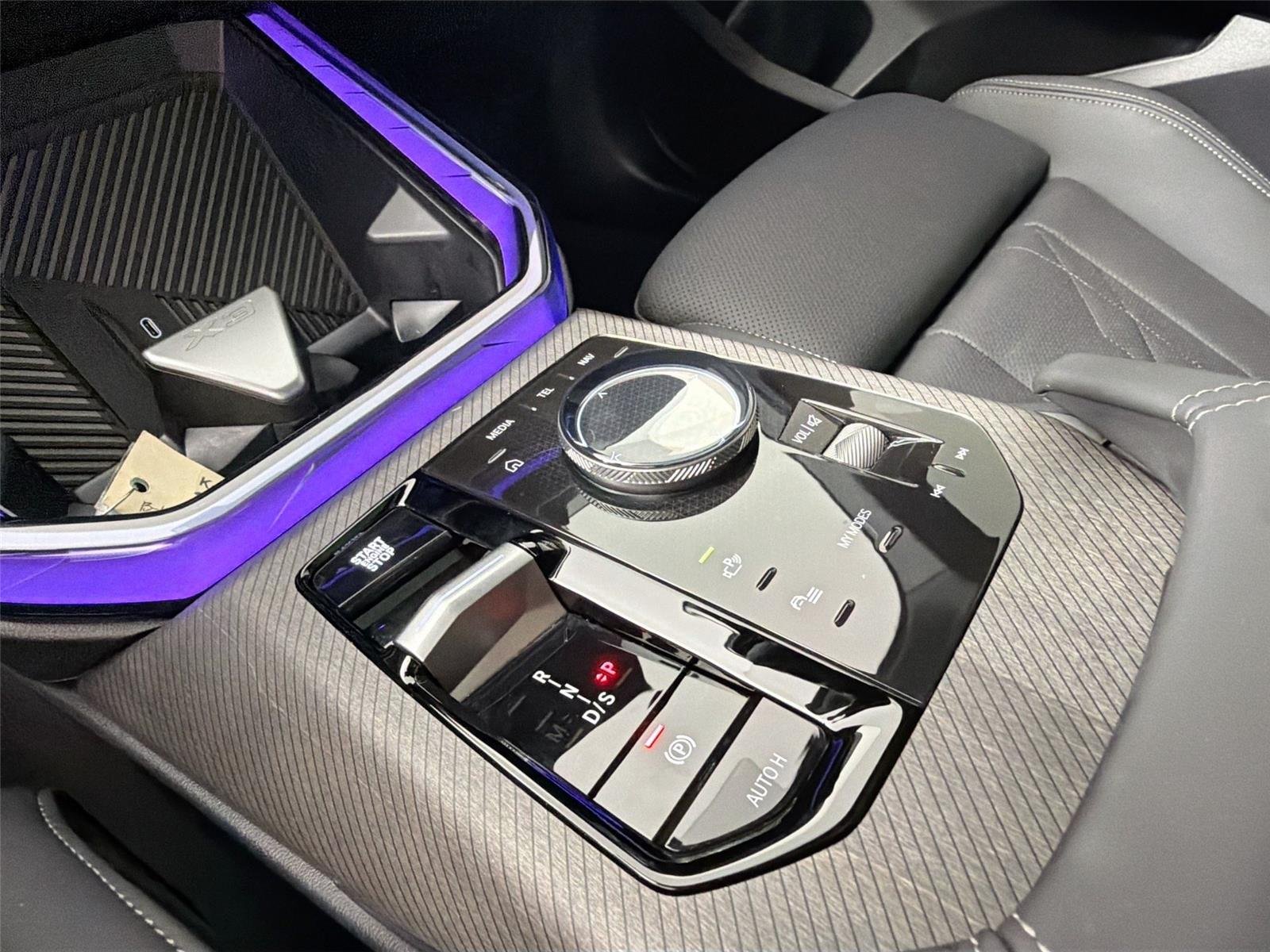 Used 2026 Skyscraper Grey Metallic BMW 30 xDrive image 15
