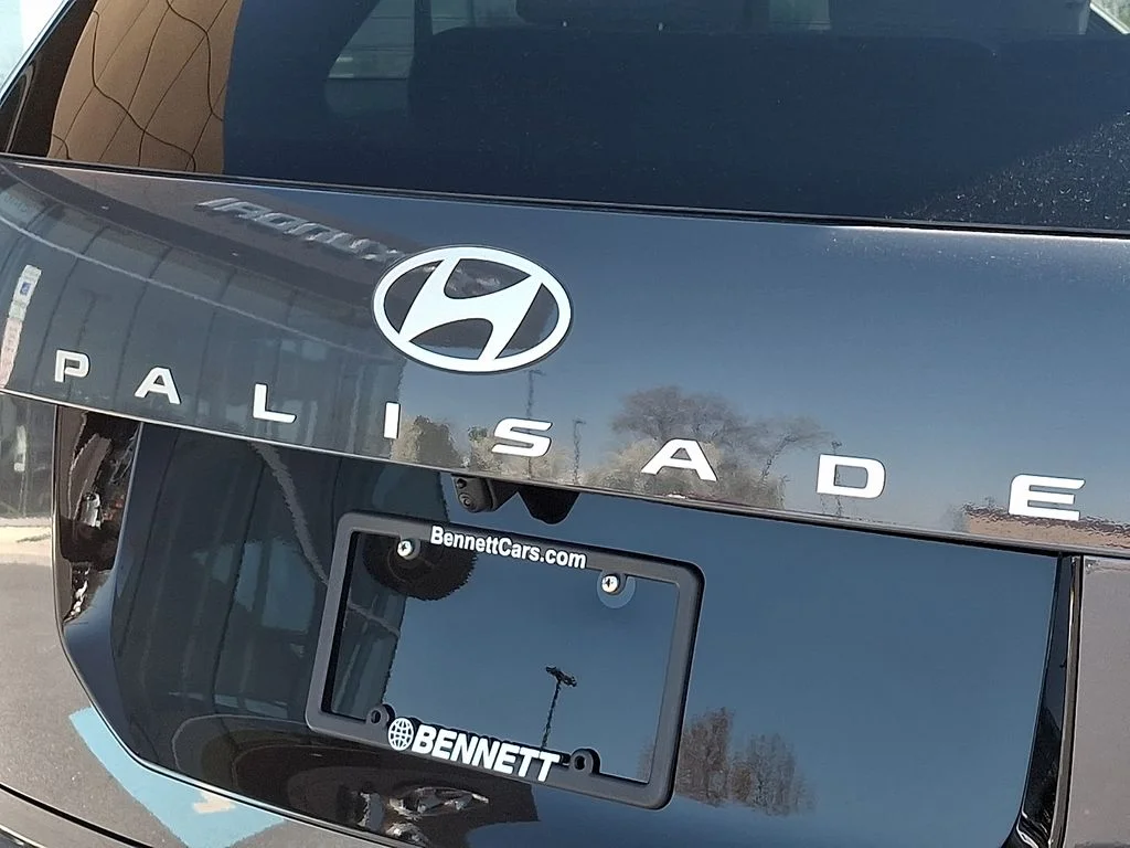 New 2026 Gray Hyundai SEL Premium image 11
