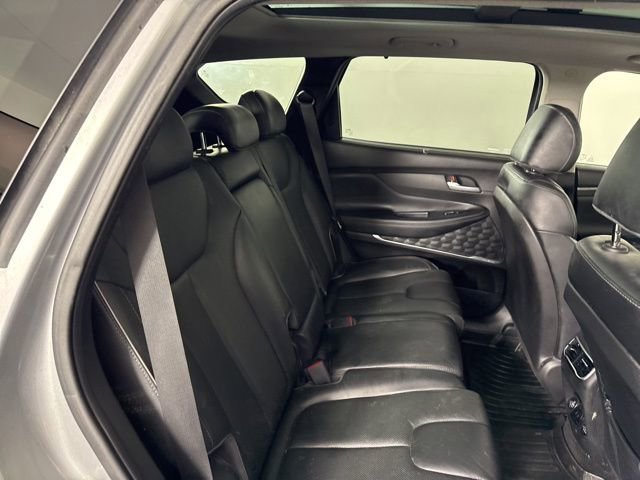Used 2022  Hyundai Limited image 17