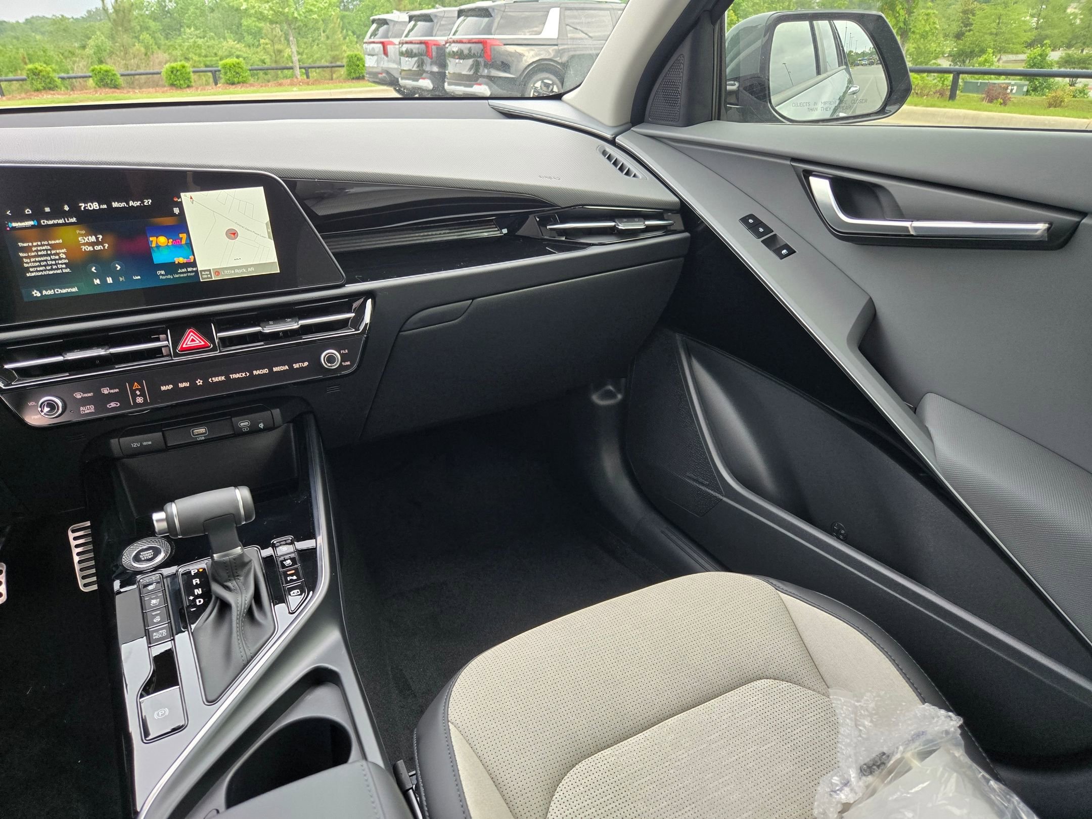New 2026 Cityscape Green Kia SX Touring image 11