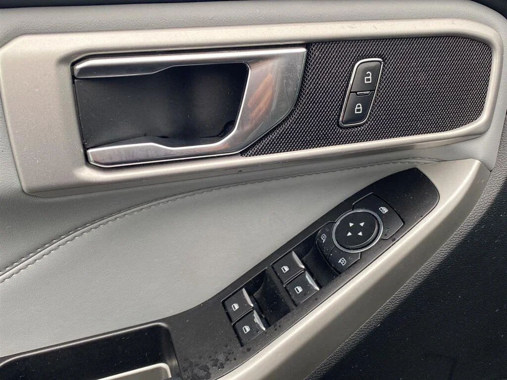 Used 2022 Carbonized Gray Ford XLT image 16