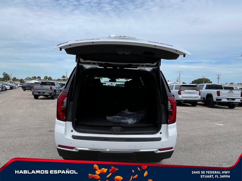 New 2026 Summit White GMC Elevation image 17