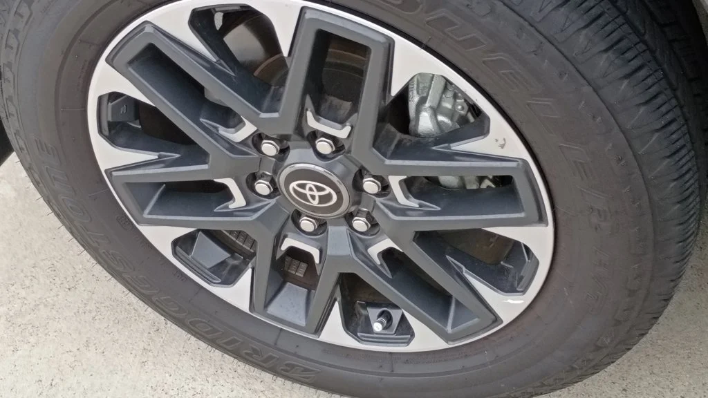 Used 2025 Blue Toyota SR5 image 14