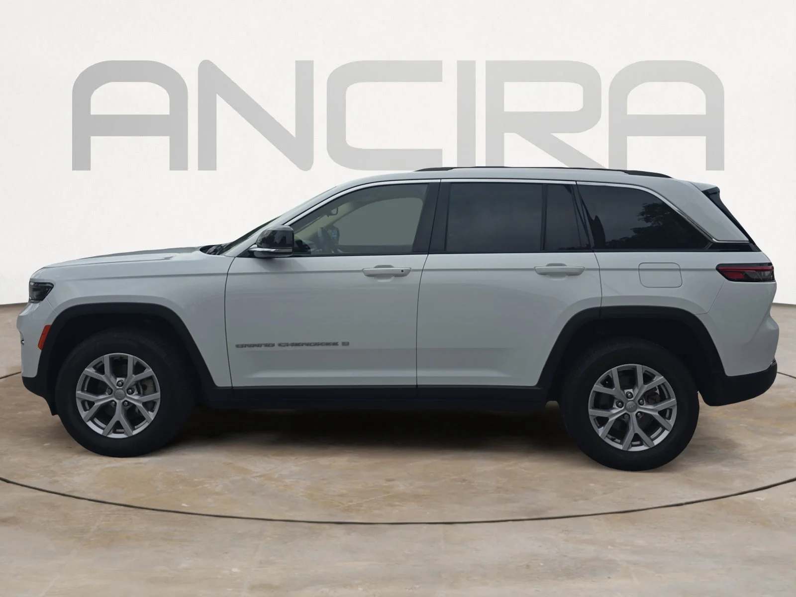 Used 2022 Bright White Clearcoat Jeep Limited image 7