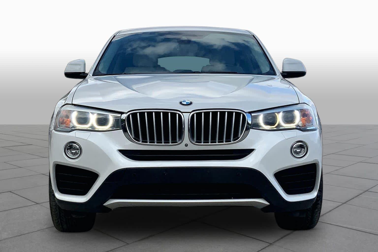 Used 2017 Alpine White BMW xDrive28i image 4
