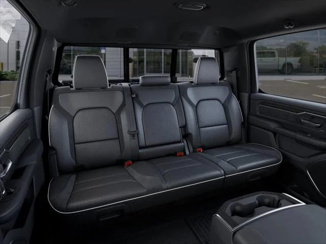 New 2026 Diamond Black Crystal Pearl-Coat Exterior Paint RAM LARAMIE image 39