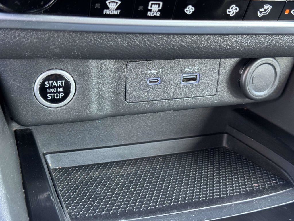 Used 2023 Gray Nissan SV image 8