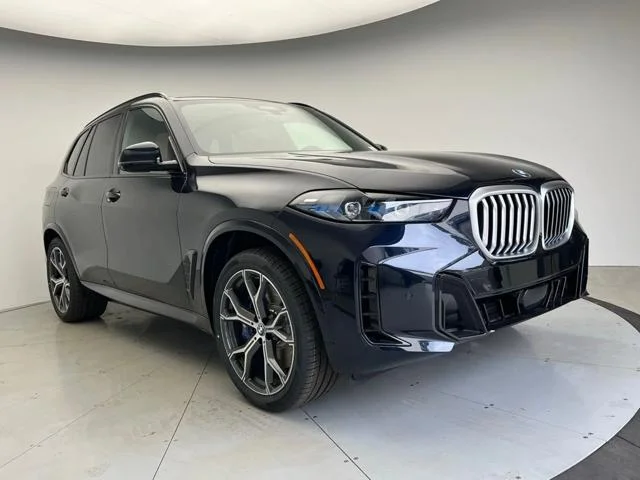 New 2026 Carbon Black Metallic BMW xDrive50e image 2