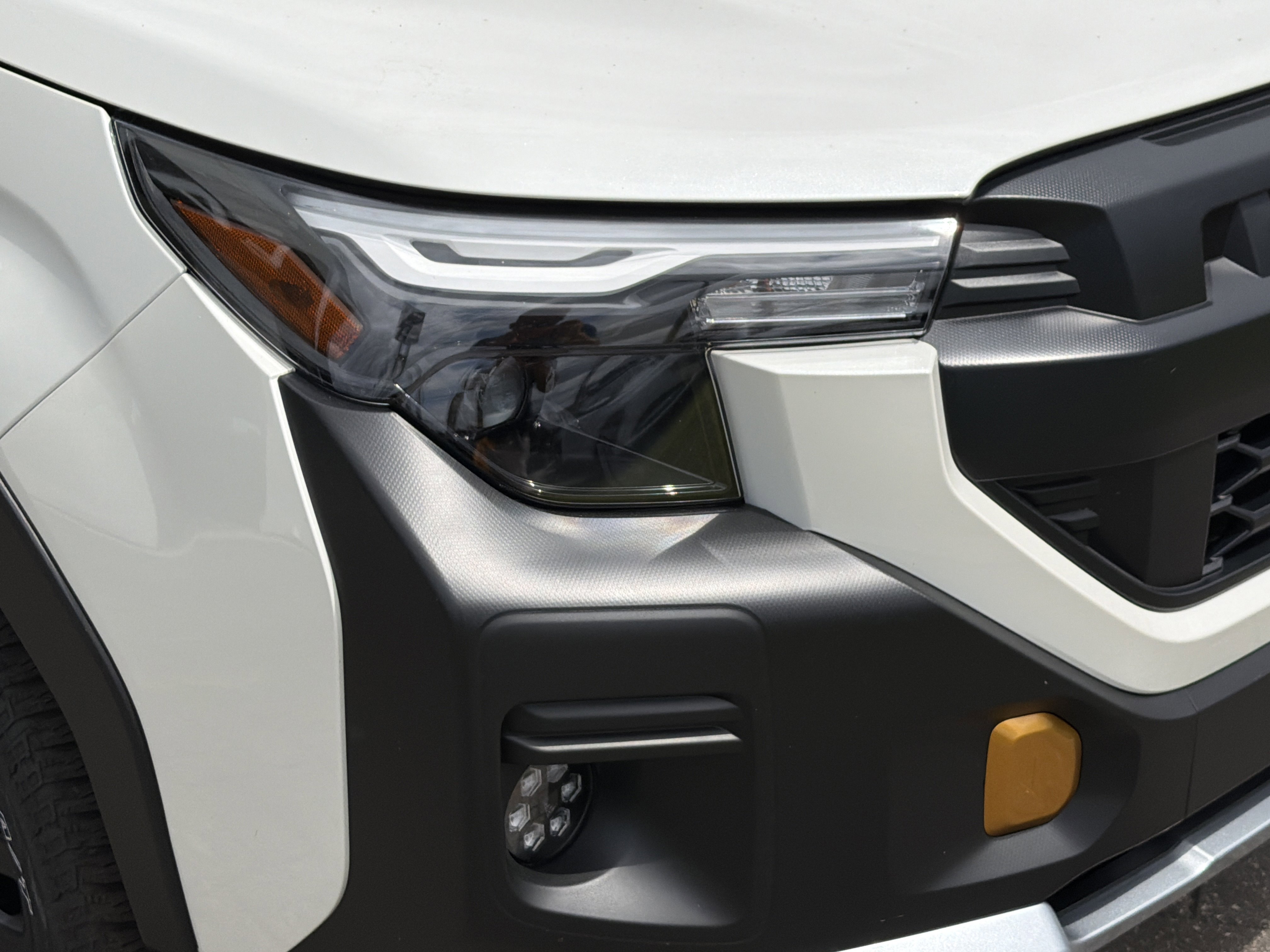 New 2026 CRYSTAL WHITE PEARL Subaru Wilderness image 8