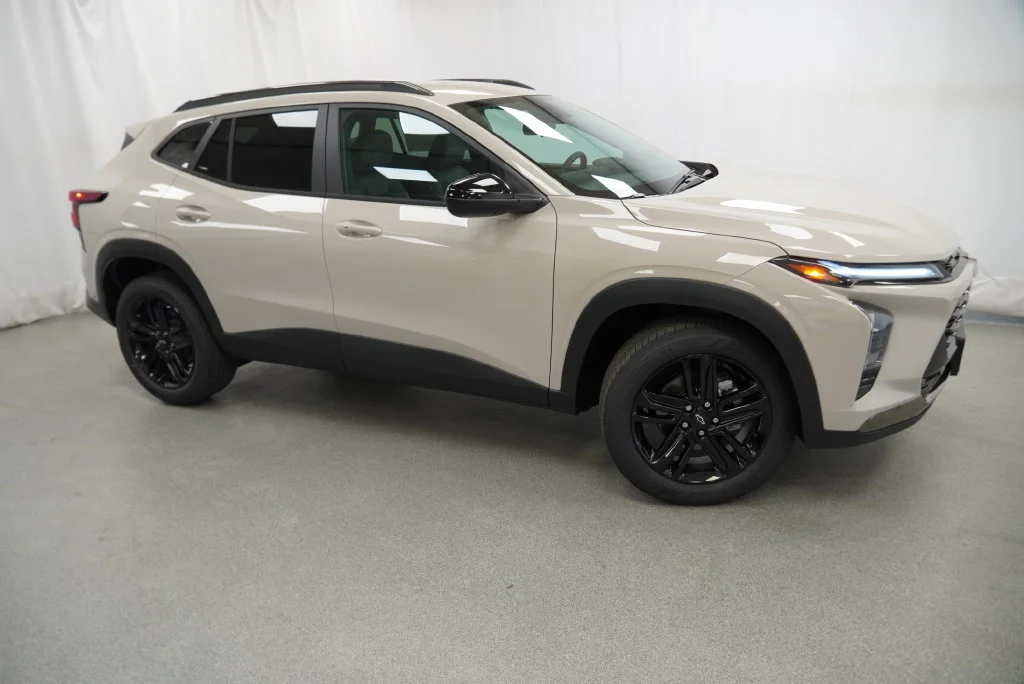New 2026 White Sands Chevrolet ACTIV image 13
