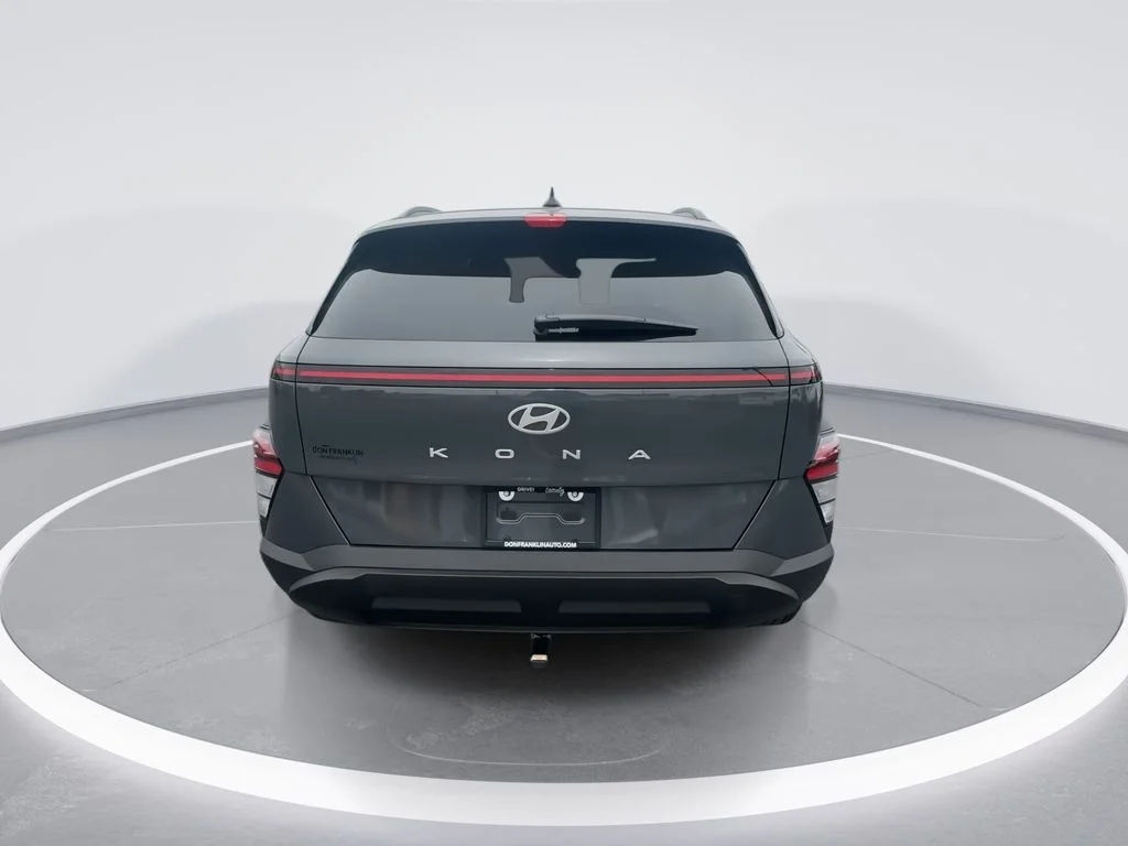 Used 2026 Gray Hyundai SEL Sport image 7