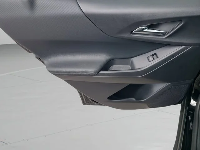 New 2027 Mosaic Black Metallic Chevrolet LT image 16