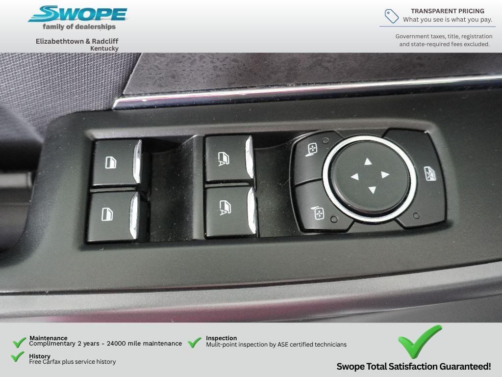 Used 2025 Oxford White Ford XLT image 14