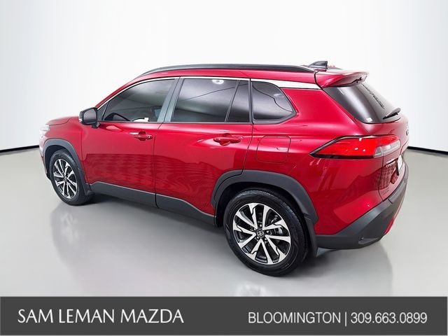 Used 2025 Red Toyota XLE image 11