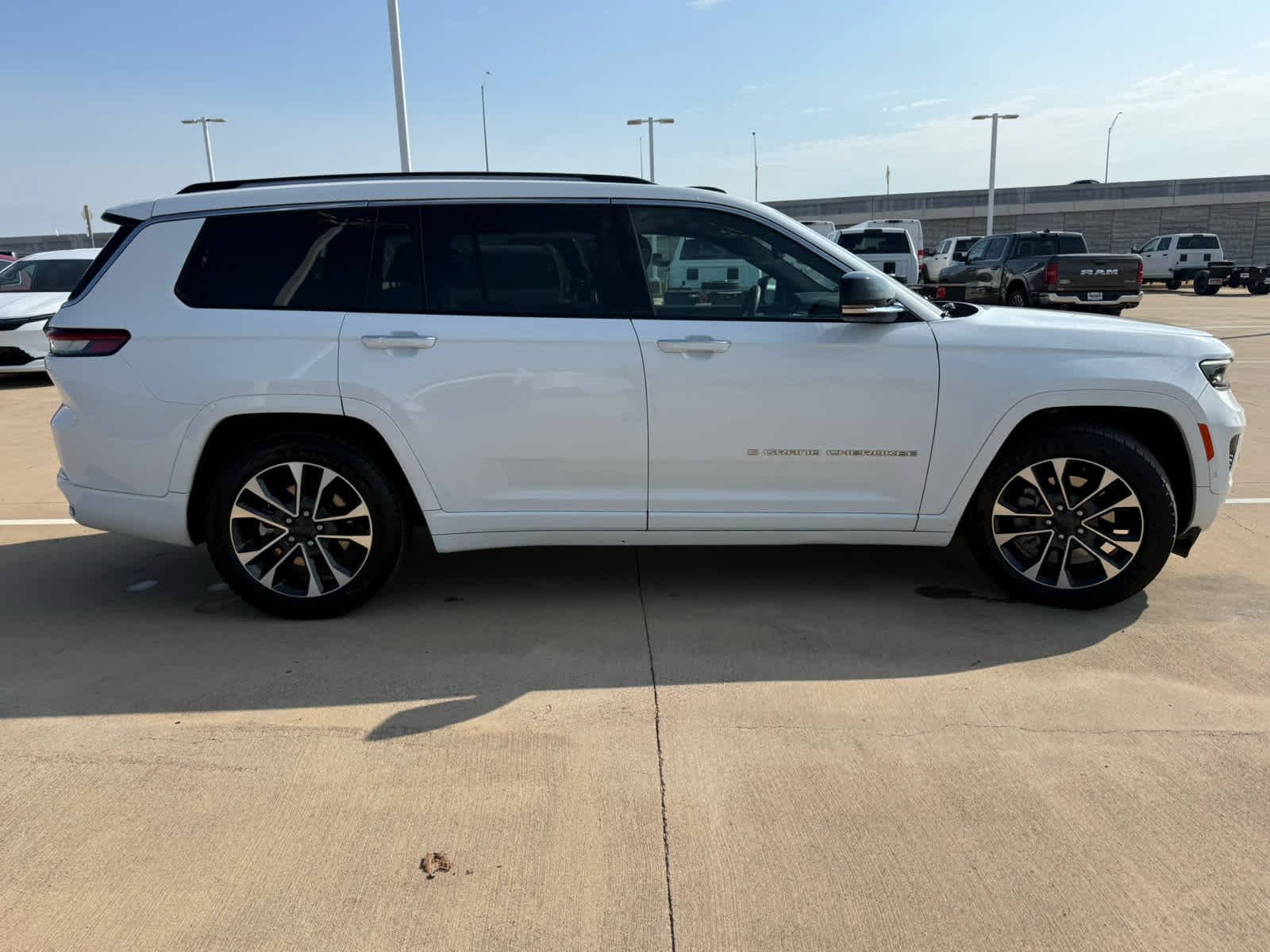 Used 2024 Bright White Clearcoat Jeep Overland image 5