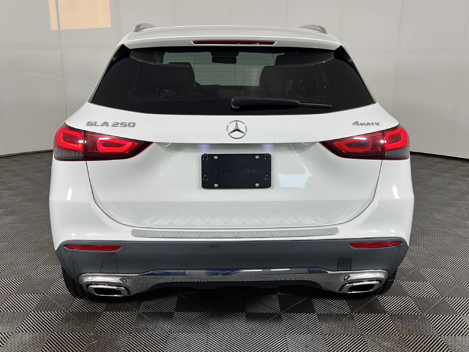 Used 2023 Polar White Mercedes-Benz GLA 250 image 18