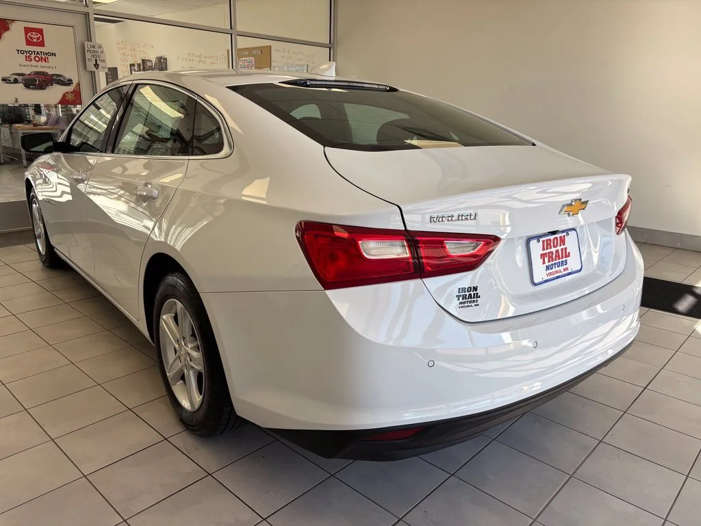 2023 Chevrolet Malibu 1LT - Photo 24