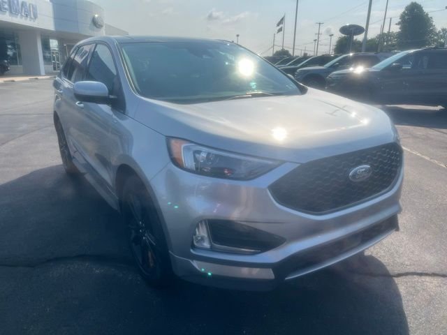 Certified Used 2022 Silver Metallic Ford ST Line image 3