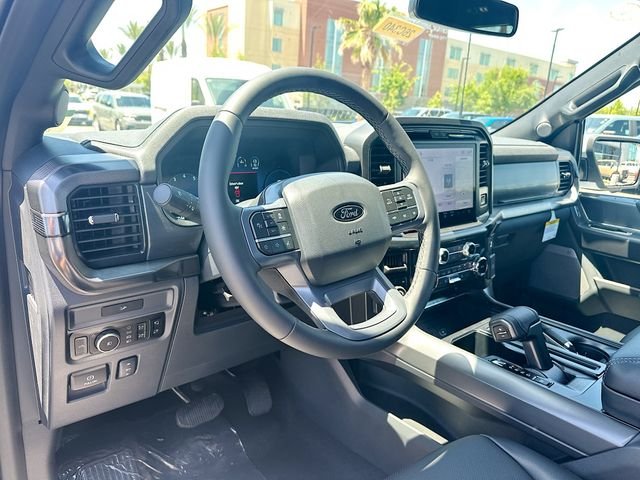 New 2026 Oxford White Ford Lariat image 9