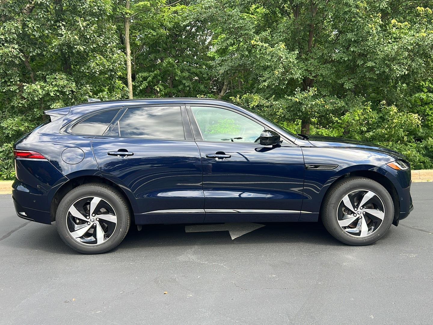 Used 2026 Portofino Blue Metallic Jaguar R-Dynamic S image 6
