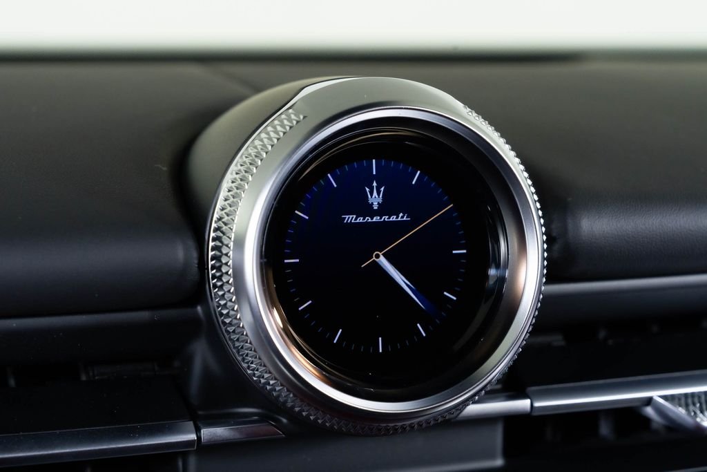 2026 Maserati Grecale Modena V6 - Photo 27