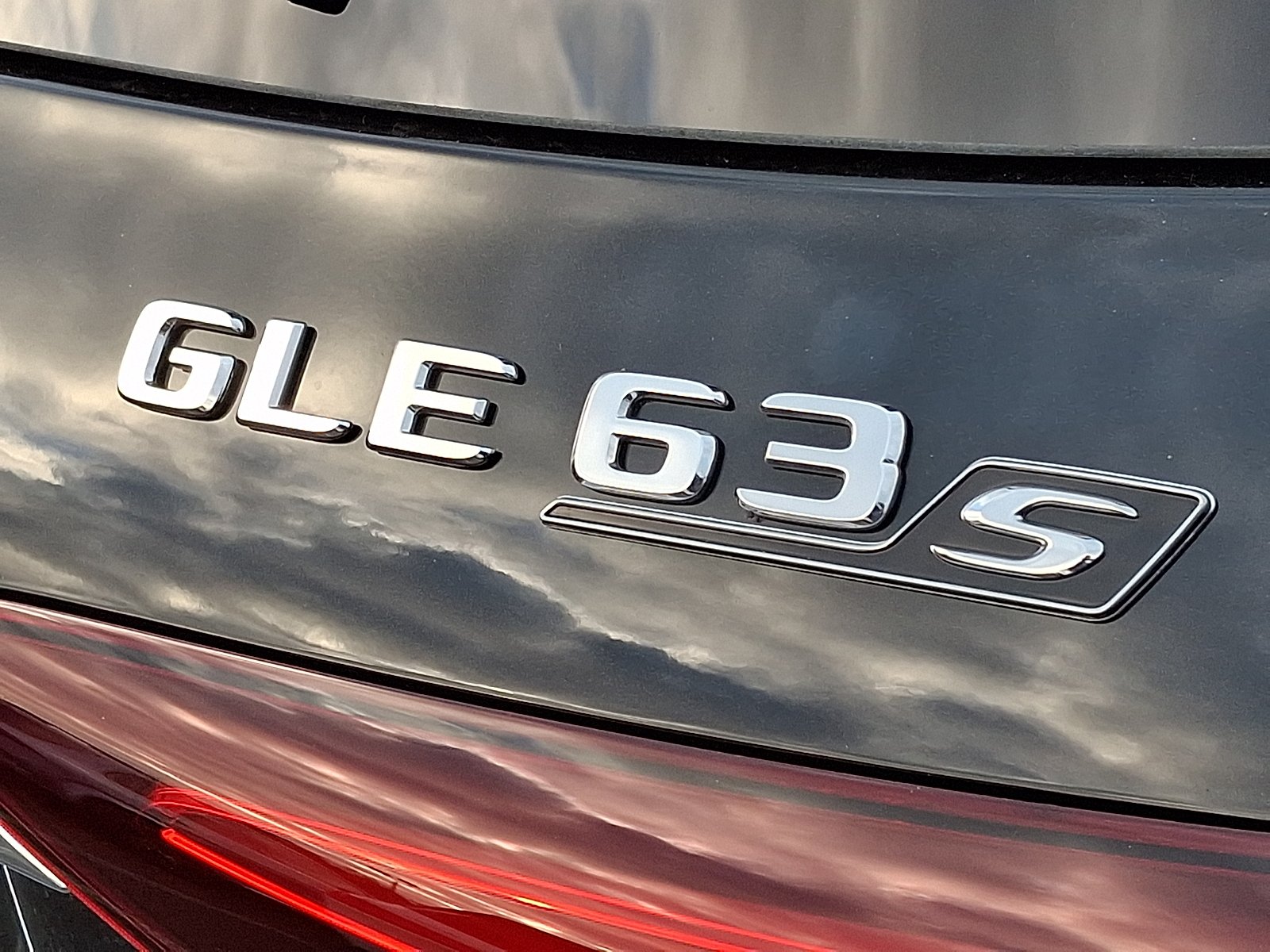 New 2026 Obsidian Black Metallic Mercedes-Benz AMG® GLE 63 S 4MATIC+ SUV image 19