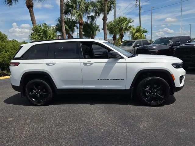 Certified Used 2025 White Jeep Altitude X image 8