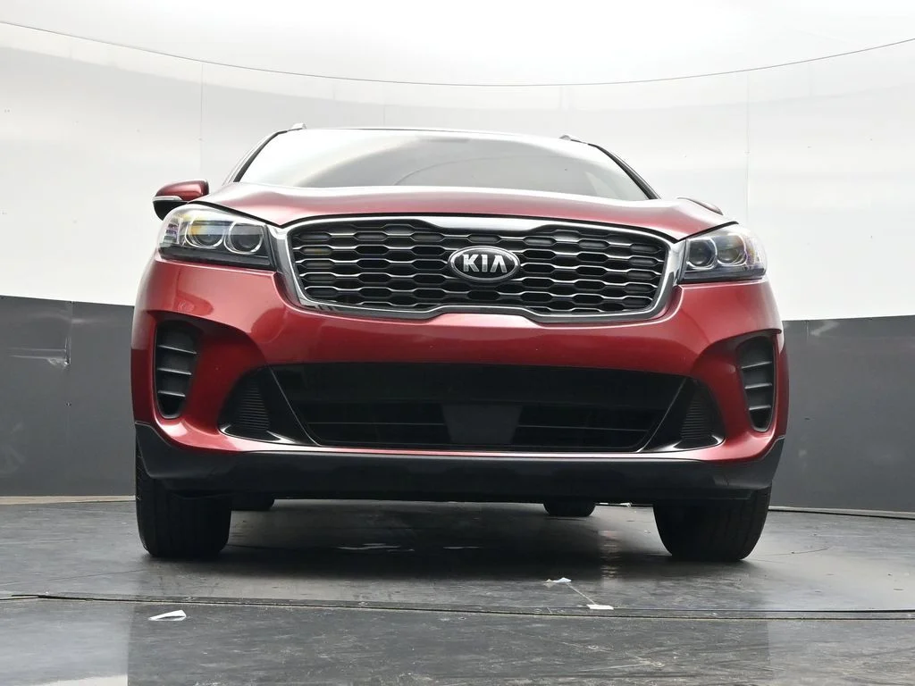 Used 2020 Passion Red Kia LX image 31