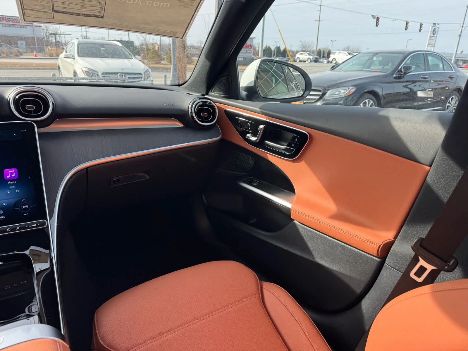 New 2026 Polar White Mercedes-Benz C 300 image 34