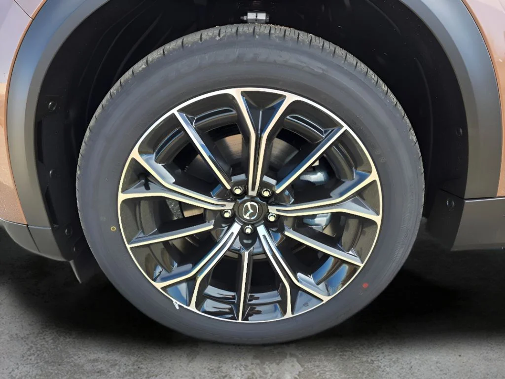Used 2025 Melting Copper Metallic Mazda Premium Plus Package image 11