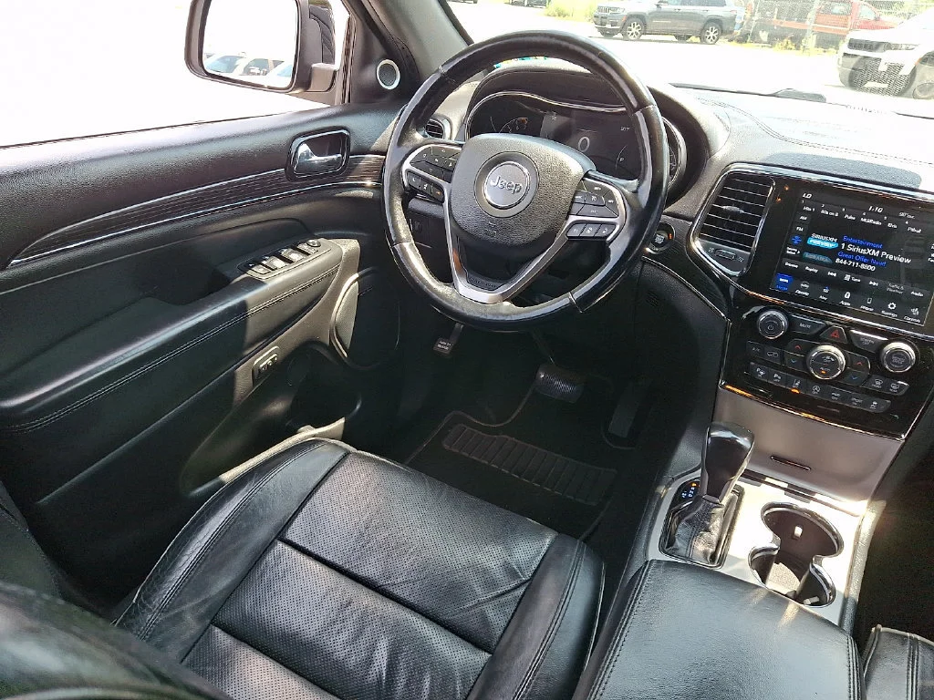 Used 2021 Diamond Black Crystal Pearlcoat Jeep High Altitude image 15