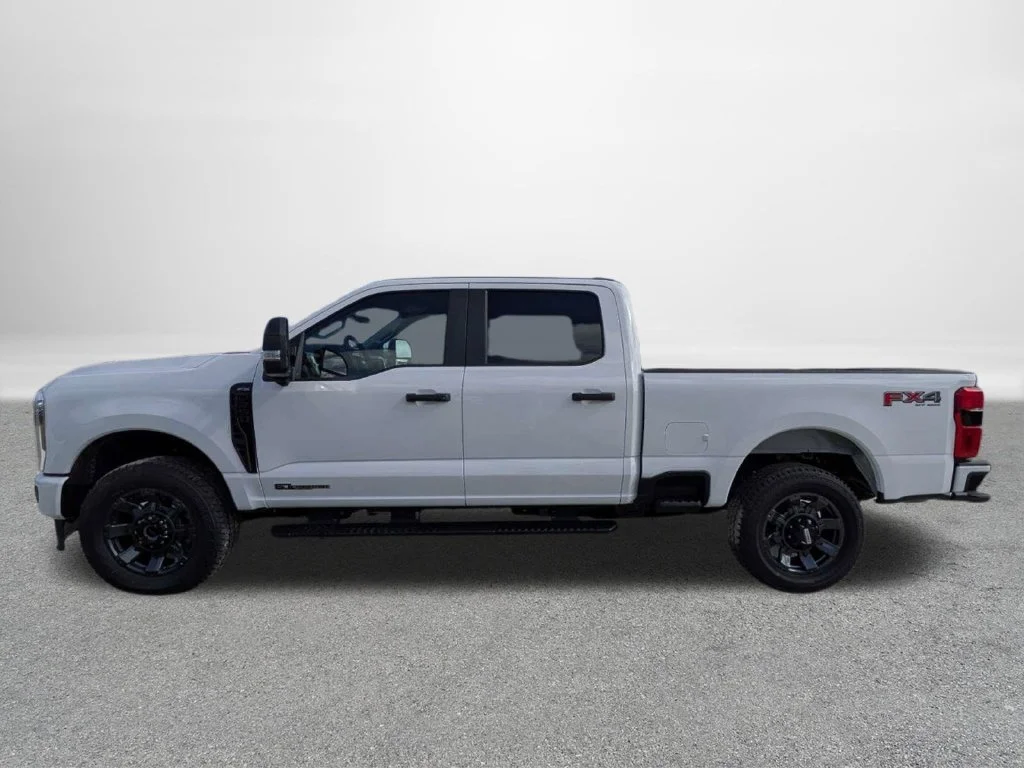New 2026 Oxford White Ford F-250® XL image 6