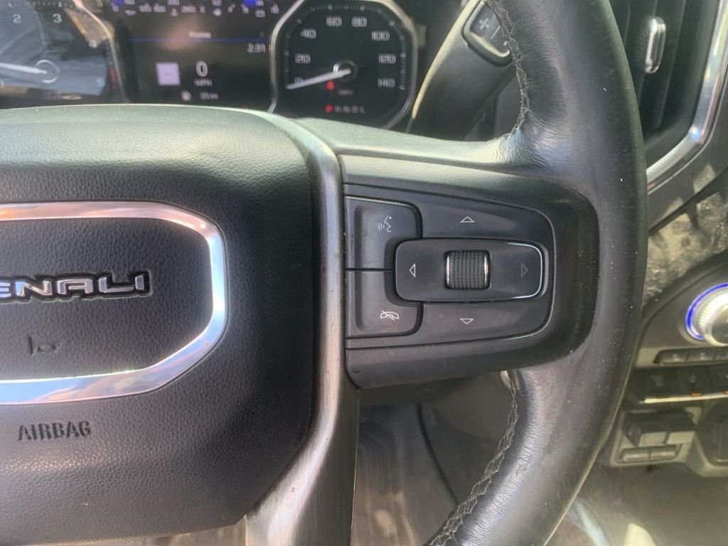 Used 2022 Green GMC Denali image 16