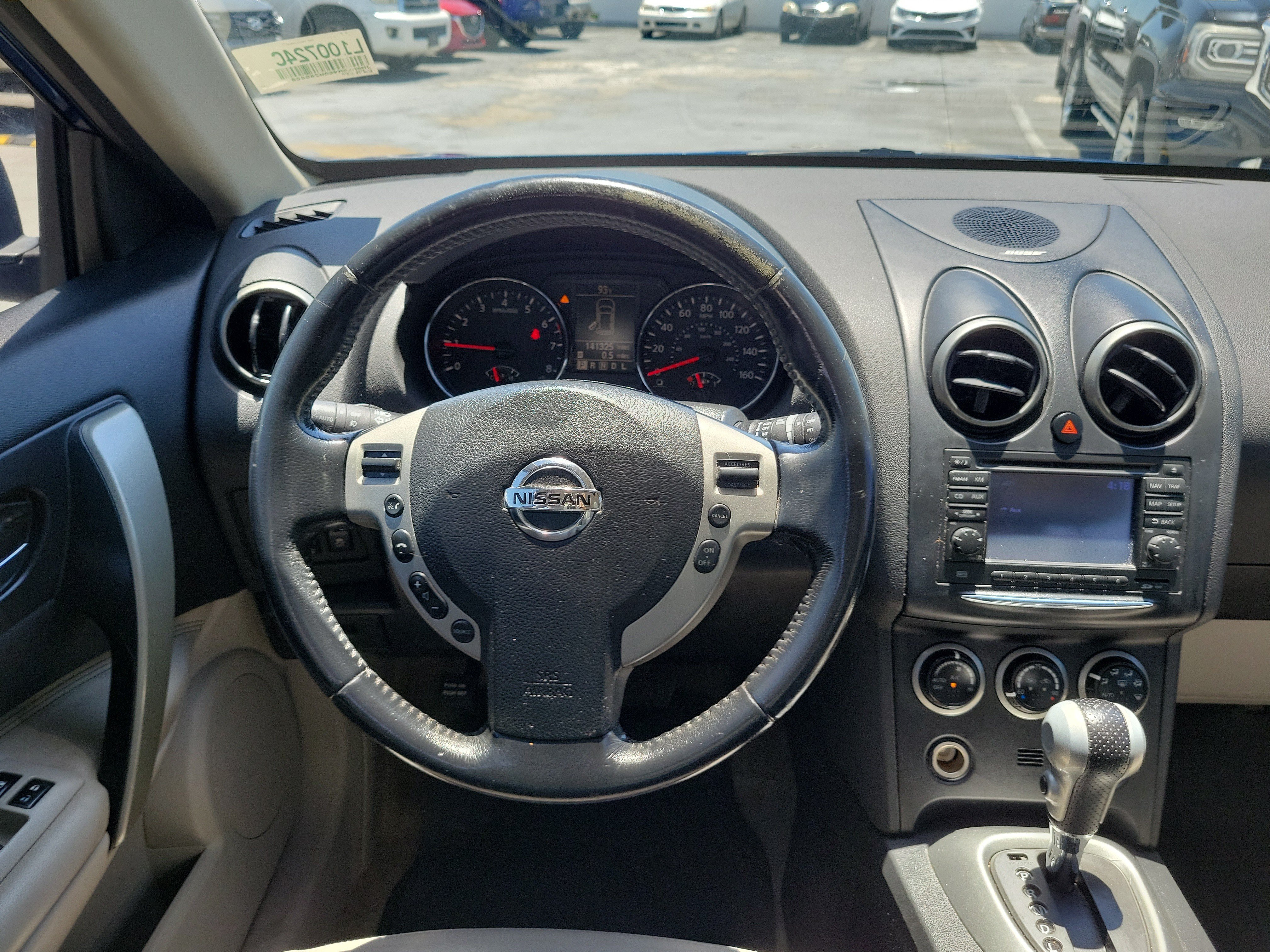Used 2011 Indigo Blue Nissan SV image 16